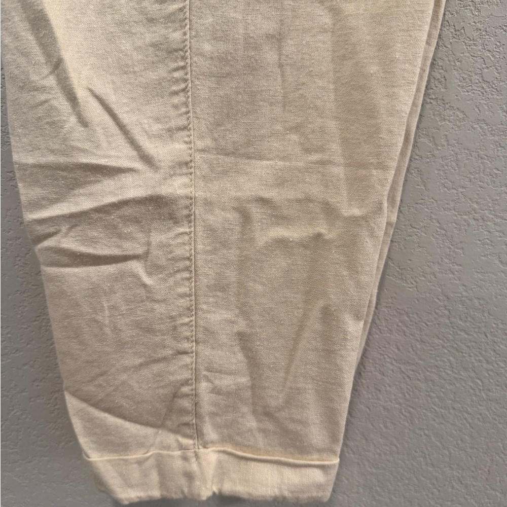 Old Navy Women’s Linen Blend Drawstring Tapered Pants With Cuffs - Picture 5 of 8